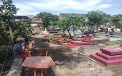 Hujan Deras, Belasan Kuburan di Sleman Ambles