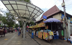Uji Coba Malioboro Dikeluhkan Pedagang