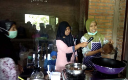 Mengembangkan Desa Preneur Lewat Konsep G2R Tetrapreneur