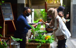 “Ngayomi” ala Ayom Group di Era New Normal