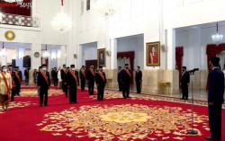 Apa Sebenarnya Bintang Mahaputera yang Diberikan Jokowi?