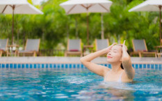 Berenang Bisa Menyehatkan Kandungan, Ini yang Harus Diperhatikan Ibu Hamil