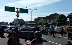 Ujicoba Penutupan Underpass Kentungan, Kendaraan dari Arah Barat Menumpuk