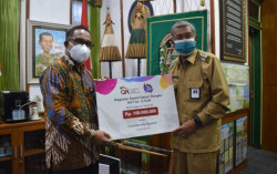 HUT KE-9 OJK: OJK DIY Berkomitmen Dorong Perekonomian dan Inklusi Keuangan