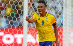 Masalah Administrasi, Kapten Arsenal Terpaksa Tidur di Lantai Bandara Gambia