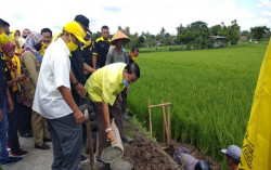 Gandung Pardiman: Desa Harus Jadi Pusat Pertumbuhan Ekonomi