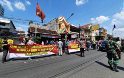  Warga Ngampilan Jogja Turun ke Jalan Tolak Pemberlakuan Lalin Satu Arah