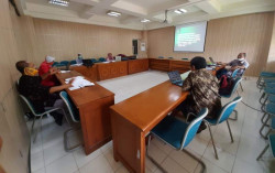 UMY Tingkatkan Kualitas Perpustakaan di Serut Palbapang