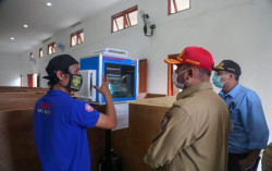 Kemensos Siapkan Tenda Covid-19 untuk Pengungsi Merapi