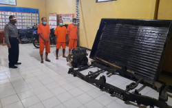 Hilang di Magelang, Mobil Bak Terbuka Ditemukan Tak Utuh di Malang, 5 Pencurinya Ditangkap