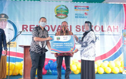 Indomaret Renovasi SD N 1 Kracak Ajibarang