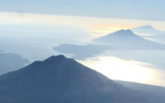 Waspada Sejak 2017, Gunung Lewotolok Akhirnya Erupsi