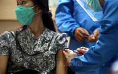 Pakar Sebut Vaksinasi Covid-19 Cuma Butuh 10 Menit per Orang