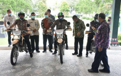 Pemkab Sleman Serahkan 27 Motor Operasional
