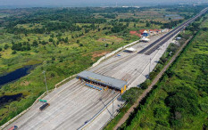 Hari Ini, Puncak Arus Mudik Nataru Lewat Jalan Tol