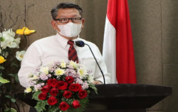 Jumlah Dosen UII dengan Kualifikasi Doktor di Atas Angka Rata-rata Nasional