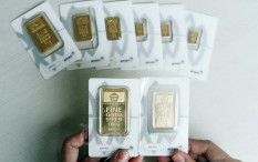 Harga Emas Moncer di Masa Natal