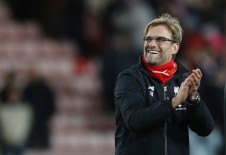 Cuma Imbang Lawan WBA, Liverpool Tetap Puncaki Klasemen Sementara
