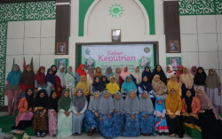 Dosen UMY Sosialisasi Kesehatan Reproduksi untuk Kader dan Pengurus Aisyiyah
