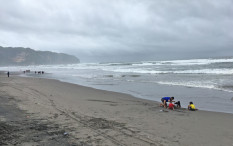 Dishub Bakal Cek KTP Pengunjung yang Nekat Terobos Pantai Parangtritis