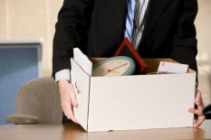Ini Tips Menjaga Hubungan Baik dengan Rekan Sekantor yang Resign