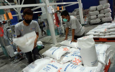 Ribuan Ton Beras Vietnam Masuk Indonesia, Pedagang Protes