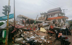 Data Sementara Dampak Gempa Sulbar: 3 Meninggal, 2.000 Mengungsi