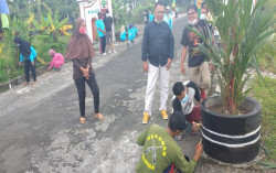 Rintis Desa Wisata, Warga Pules Kidul Tanam 100 Pohon Palm Merah