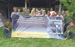 KKN UMY di Karangwuni Turi Sleman Tingkatkan Kualitas Pakan Ternak
