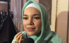 Dewi Sandra Pernah Hanya Disyuting Kakinya