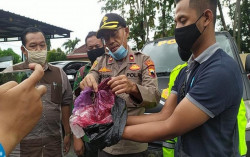 Viral Banjir di Pekalongan Berwarna Merah, Ternyata Ini Penyebabnya