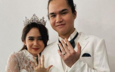 Tissa Biani dan Dul Jaelani Pamer Cincin, Sudah Tunangan?