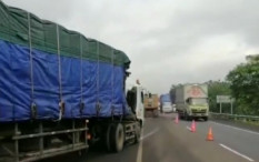 Tol Cipali KM 122.400 Amblas Sepanjang 30 Meter