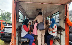 Merasa Merapi Tak Lagi Mengancam, Ratusan Warga Turgo Pulang ke Rumah