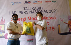 Sinergi Media dan Masyarakat Penting untuk Melawan Covid-19