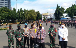 Kapolri Lepas 40.300 Babinkamtimas Sebagai Tracer Penyebaran Covid-19