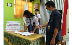 Yayasan AHM Kembali Berikan Beasiswa untuk Pelajar dan Guru