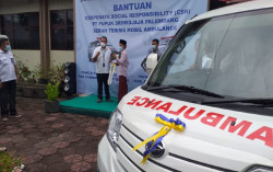2 Unit Ambulans Disumbangkan untuk Membantu Masyarakat