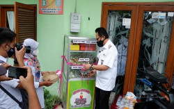 Yu Kinanti Mbagehi Sediakan Nasi Gratis Setiap Hari