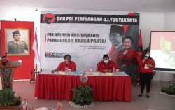 Tingkatkan Kapasitas Kader, PDI Perjuangan DIY Gelar Pelatihan Fasilitator Pendidikan Kader