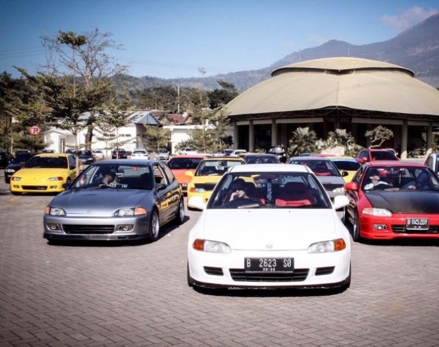 Mengenal 10 Generasi Honda Civic