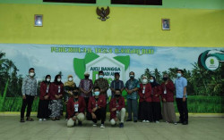 KKN UMY Dampingi Bumdes Tirta Kamulyan Kangen Water Promosi Berbasis IT