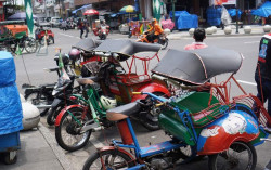 Pandemi Belum Berlalu, Tukang Becak & Kusir Andong di Malioboro Kian Menderita