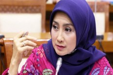 Desy Ratnasari Mengaku Siap Jika Dipinang Ridwan Kamil di Pilgub Jabar