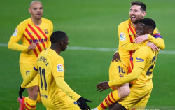 Tundukkan Osasuna 2-0, Barcelona Tempel Atletico