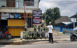  Gencarnya Pemasangan Tiang Jaringan Internet Mulai Picu Konflik di Sleman
