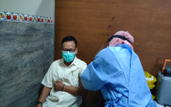 Vaksin Covid-19 Mulai Sasar Anggota DPRD DIY