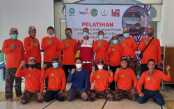 UMY Latih Relawan Ambulanmu PRM Nitikan dengan Skill Kegawatdaruratan & Rukti Jenazah