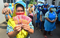 Organisasi Pekerja Wanti-wanti agar THR Dikucurkan Penuh