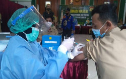 Vaksinasi ASN dan Guru Jogja Ditarget 2.000 Orang Per Hari